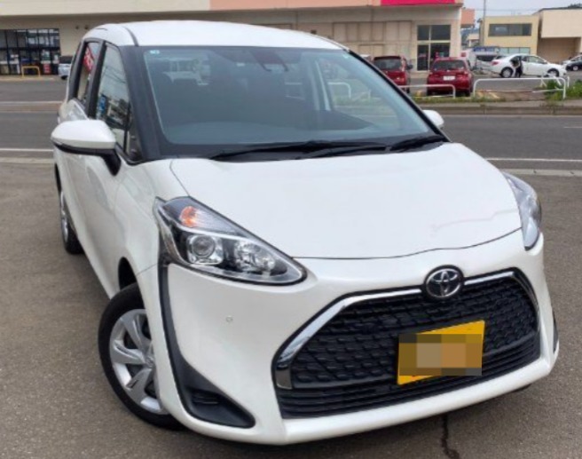 Toyota Sienta